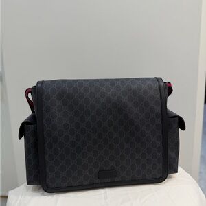 Gucci GG Supreme Diaper Bag Messenger